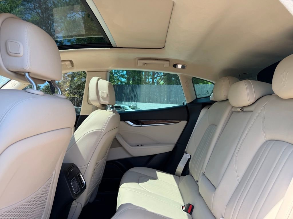 Used 2022 Maserati Levante GT image 25