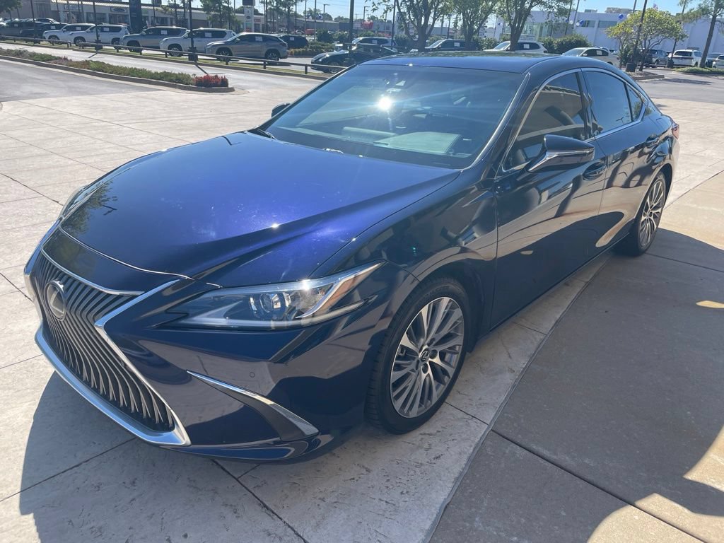 Certified 2020 Lexus ES 350 w/ Premium Package
