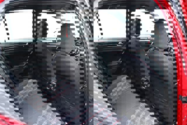 Used 2015 Volkswagen GTI S image 22