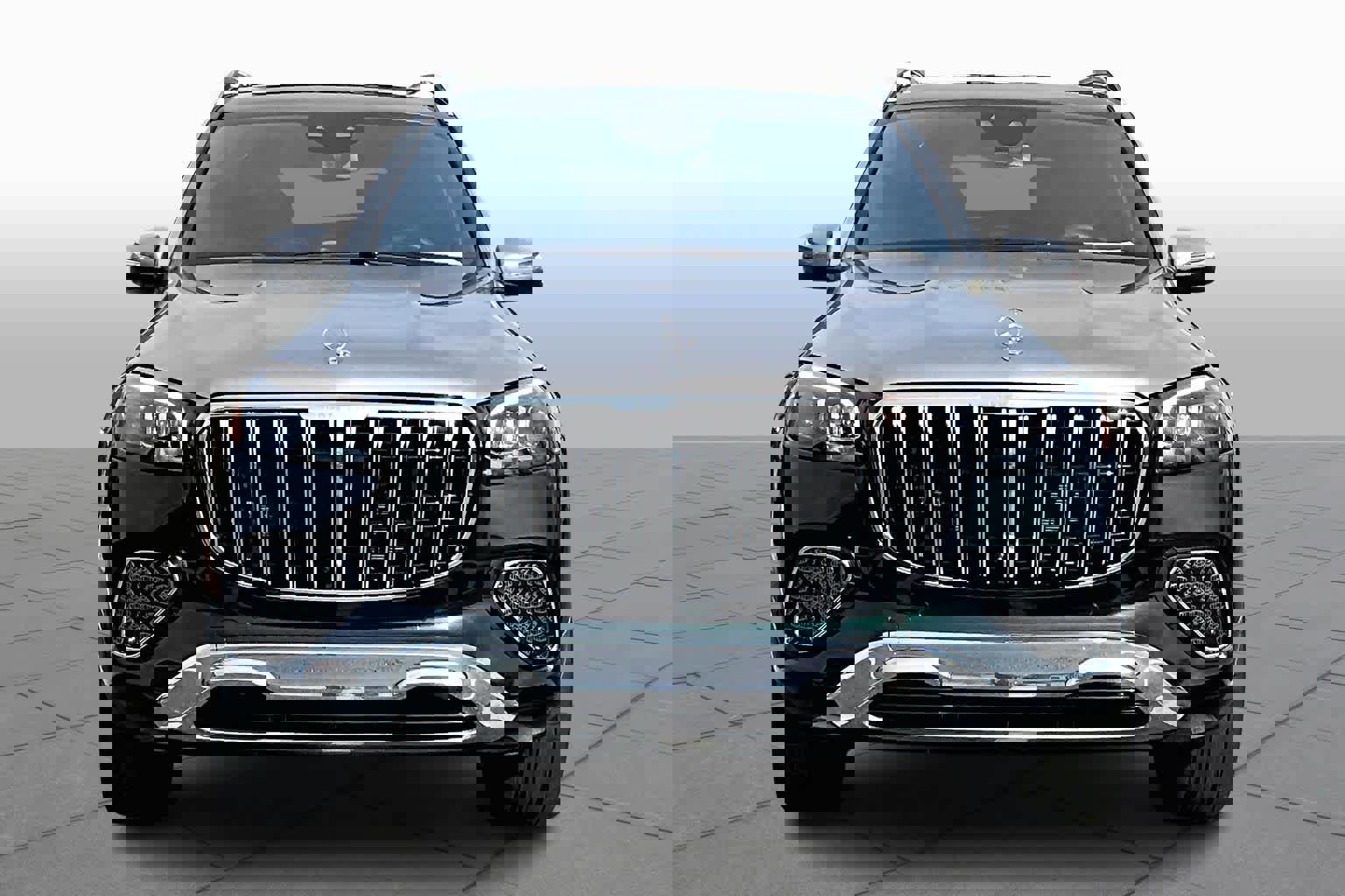 Used 2024 Mercedes-Benz Maybach GLS 600 4MATIC image 4