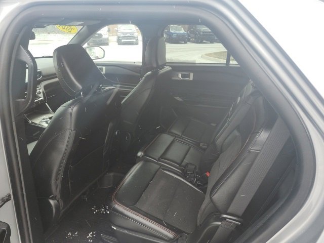 Certified 2024 Ford Explorer ST-Line w/ Class IV Trailer Tow Package image 17