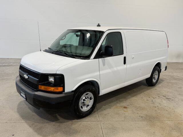 Used 2012 Chevrolet Express 2500 w/ Cold Climate Package RWD image 2