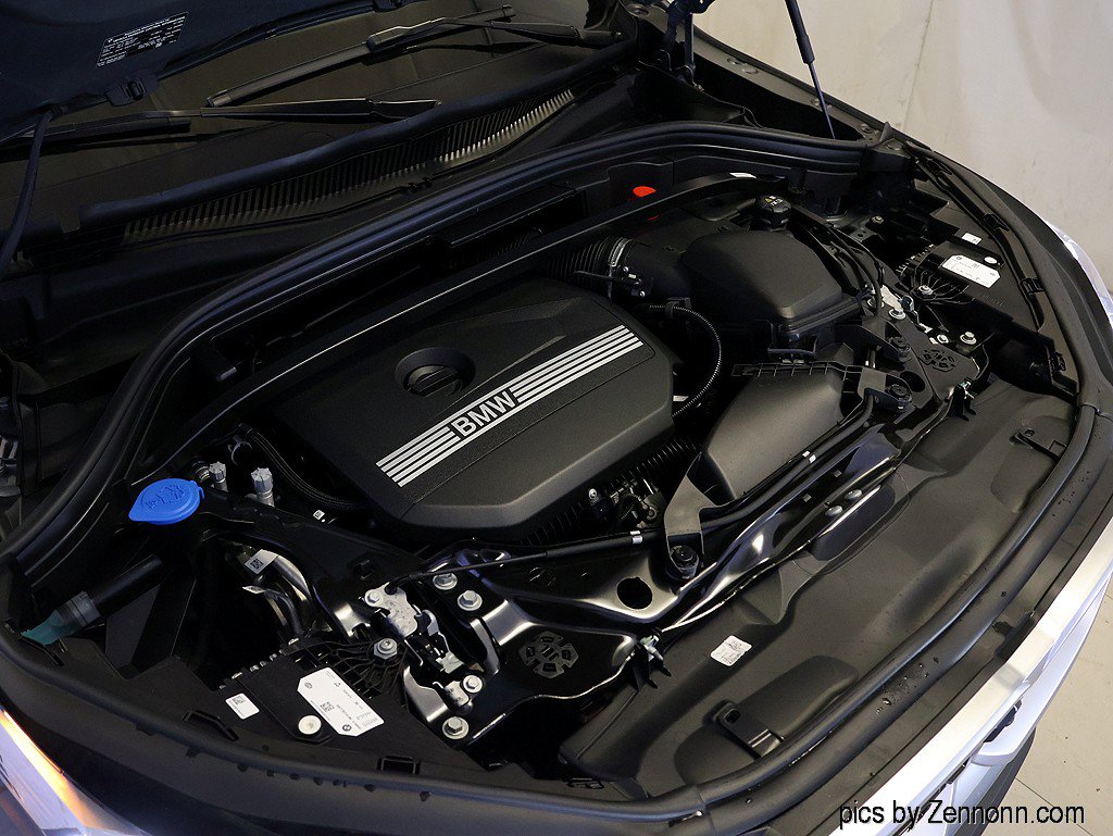 Certified 2026 BMW X2 xDrive28i AWD/4WD image 38