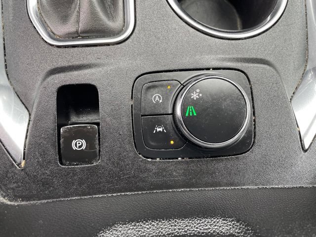 Used 2023 Chevrolet Traverse LS w/ Midnight/Sport Edition FWD image 25