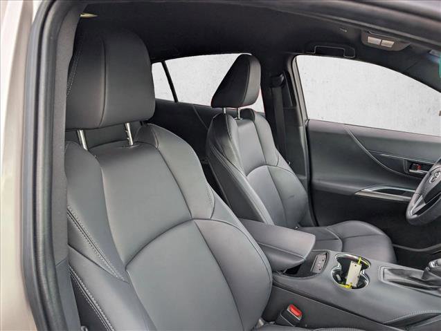 Certified 2023 Toyota Venza XLE image 17