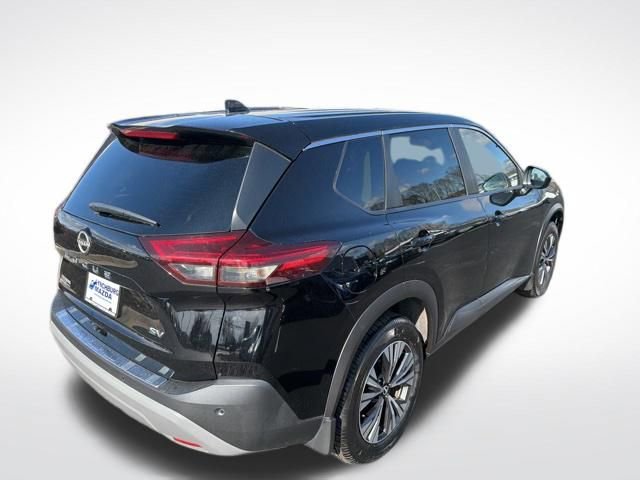 Used 2023 Nissan Rogue SV image 5