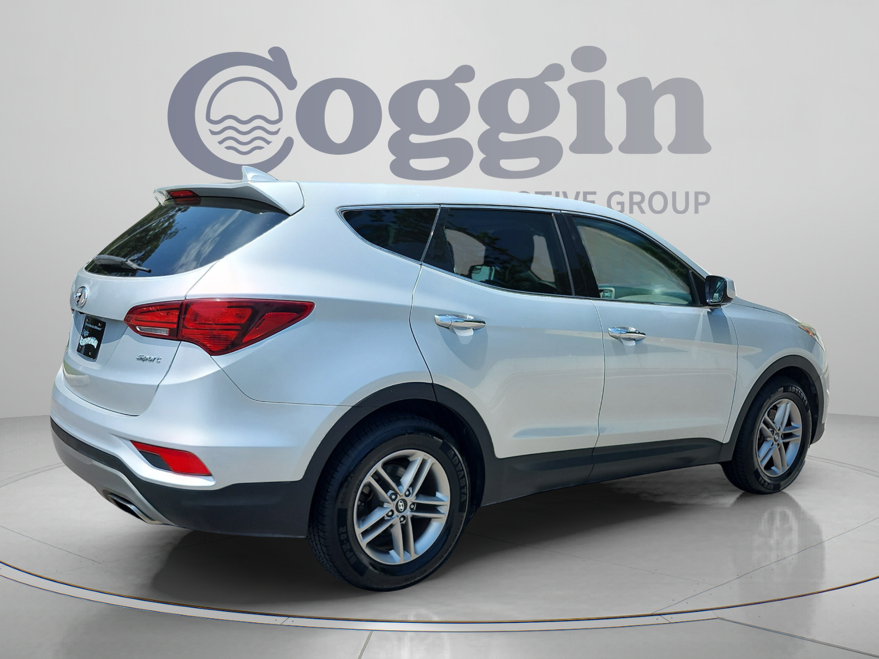 Used 2017 Hyundai Santa Fe Sport FWD image 5
