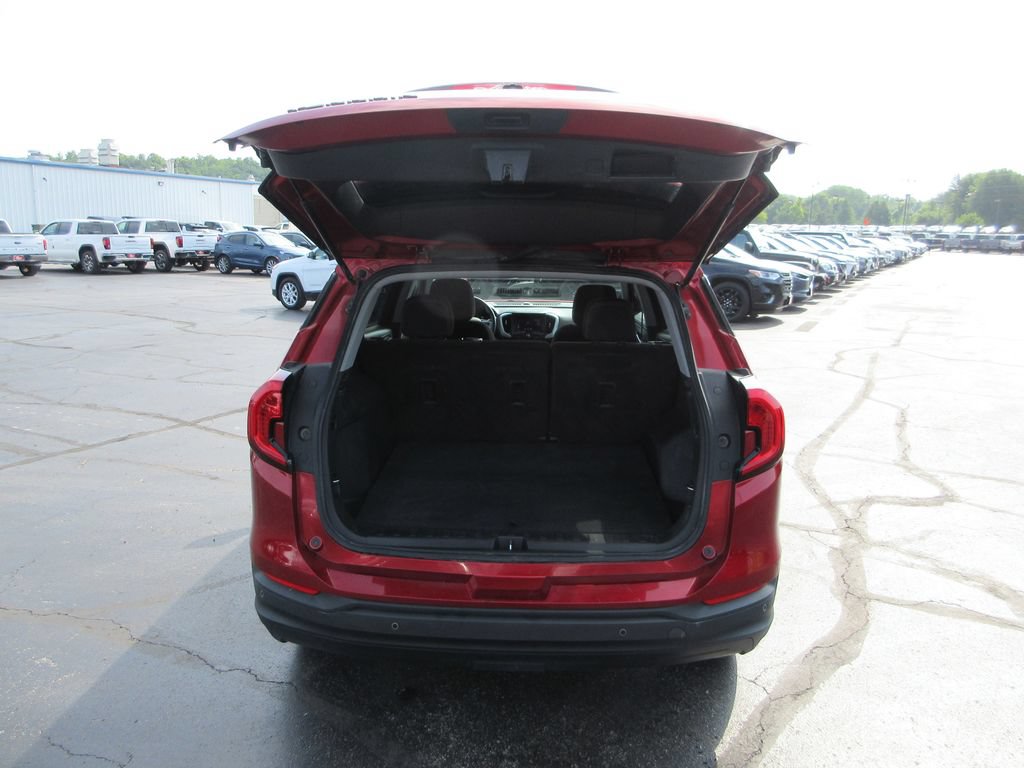 Certified 2022 GMC Terrain SLE FWD image 8