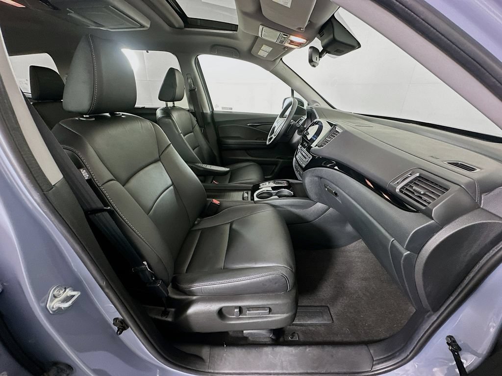 Certified 2022 Honda Pilot Touring image 29