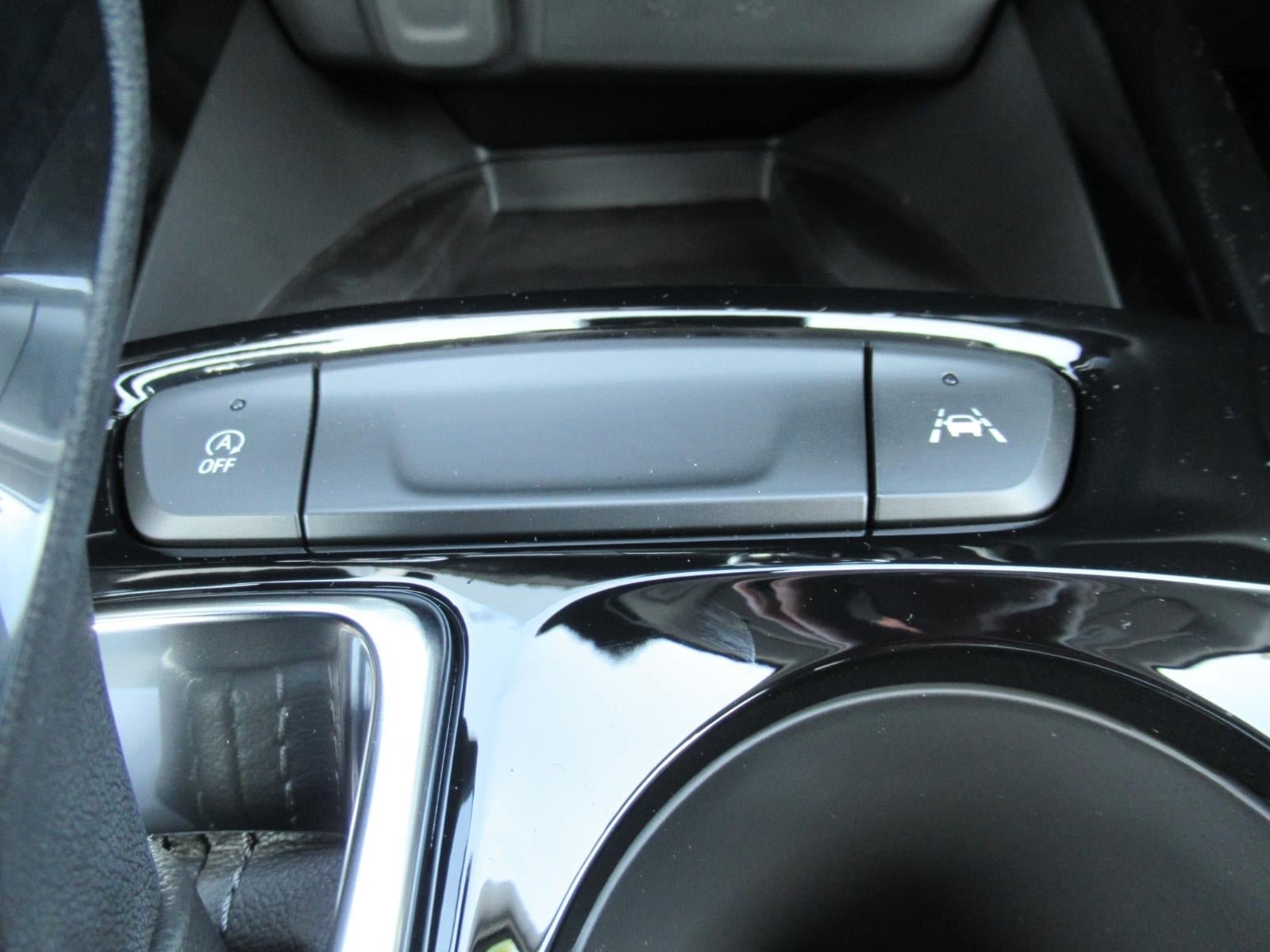New 2026 Chevrolet Trax LT w/ Sunroof Package FWD image 27