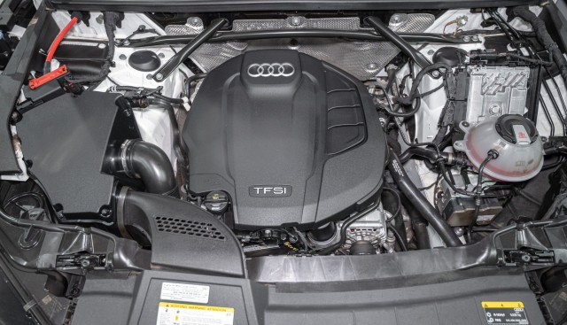 Used 2019 Audi Q5 2.0T Premium w/ Convenience Package AWD/4WD image 21