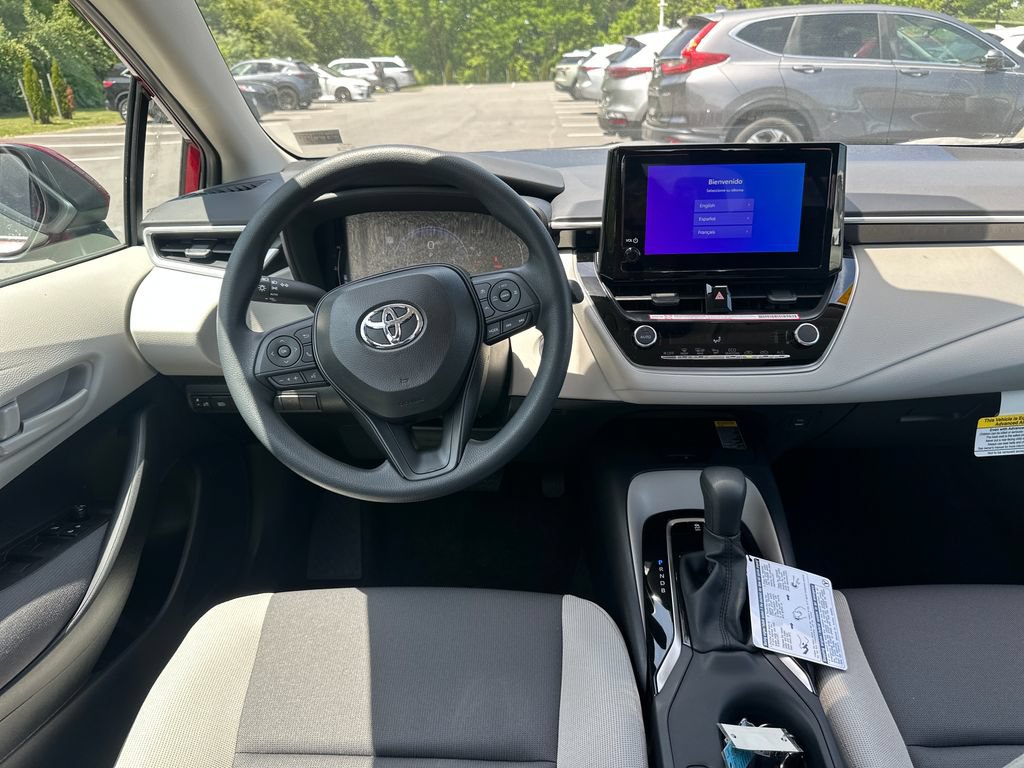 Used 2026 Toyota Corolla LE w/ LE Premium Package FWD image 17