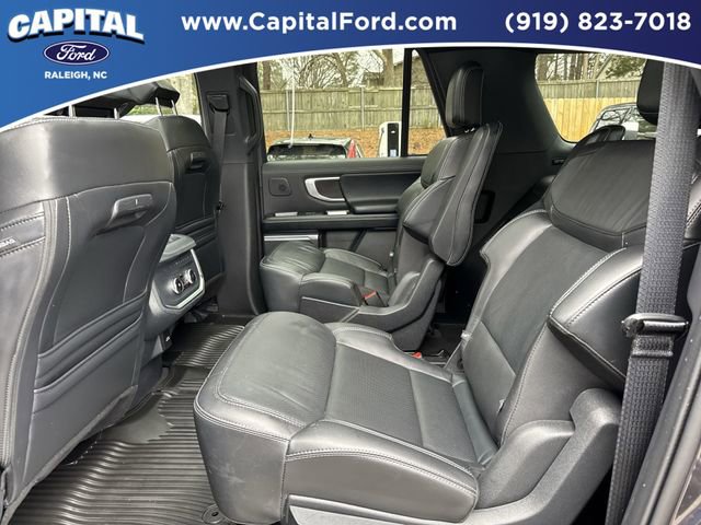 Certified 2025 Ford Expedition Max Platinum w/ Stealth Performance Package AWD/4WD image 16