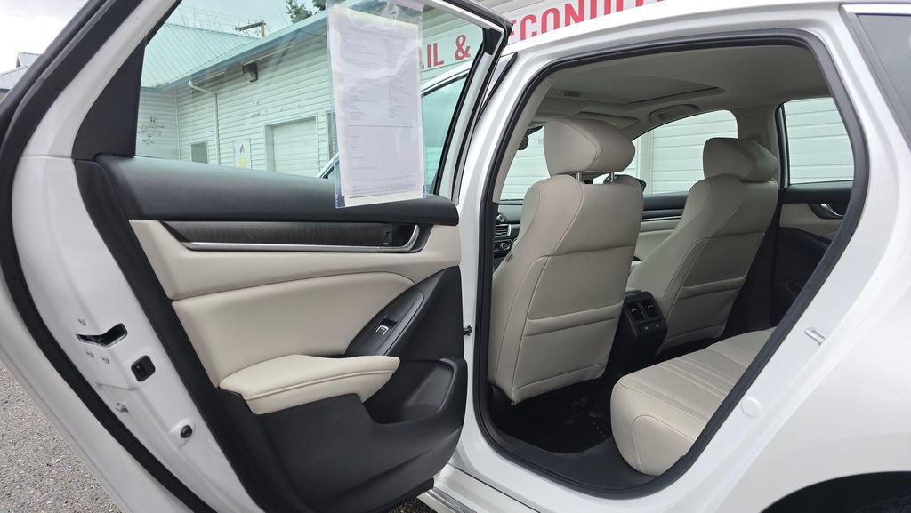 Used 2021 Honda Accord EX-L image 15