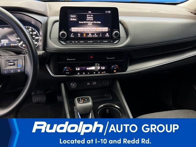 Used 2023 Nissan Rogue SV image 17