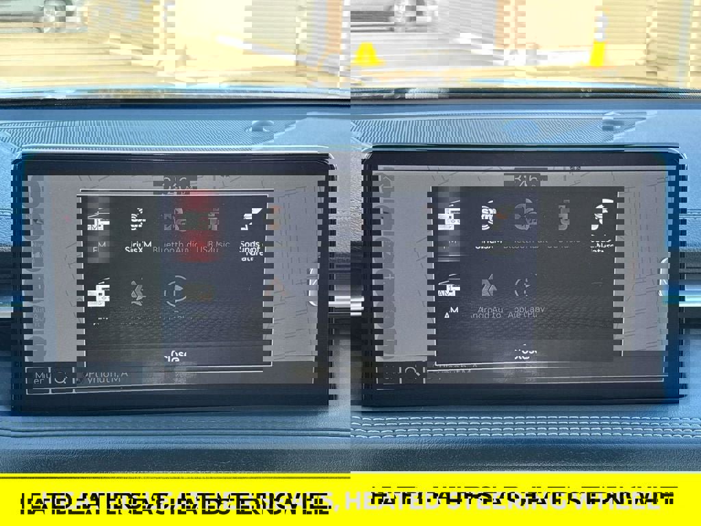 Used 2023 Genesis G70 2.0T image 23