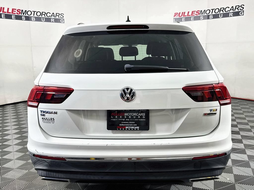 Used 2018 Volkswagen Tiguan SE AWD/4WD image 6