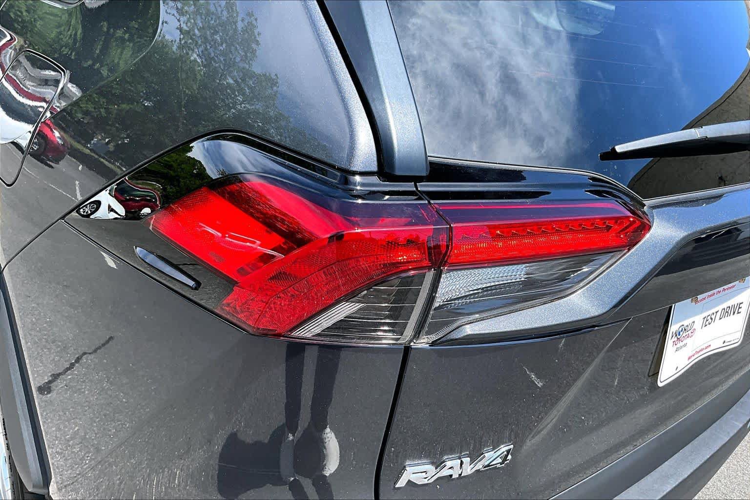 Used 2024 Toyota RAV4 LE FWD image 28
