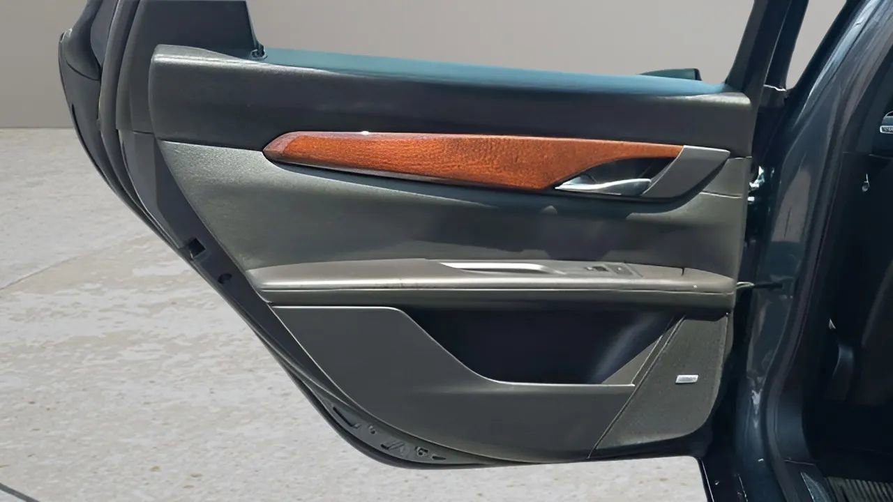 Used 2020 Cadillac CT6 Luxury image 34