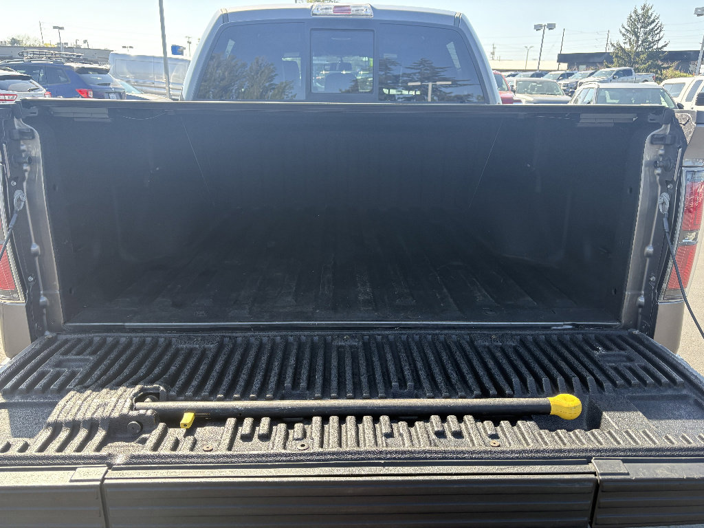 Used 2014 Ford F150 FX4 w/ Equipment Group 402A Luxury AWD/4WD image 8