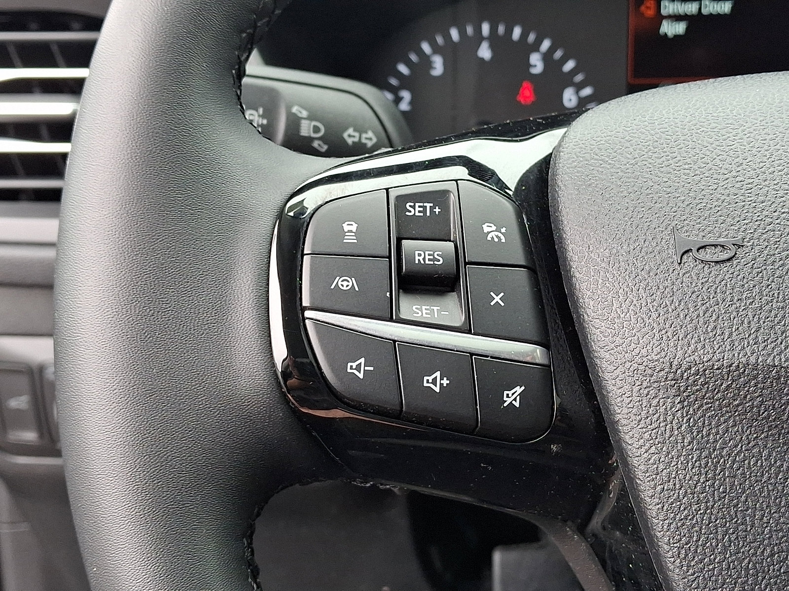 Used 2022 Ford Escape SEL AWD/4WD image 24