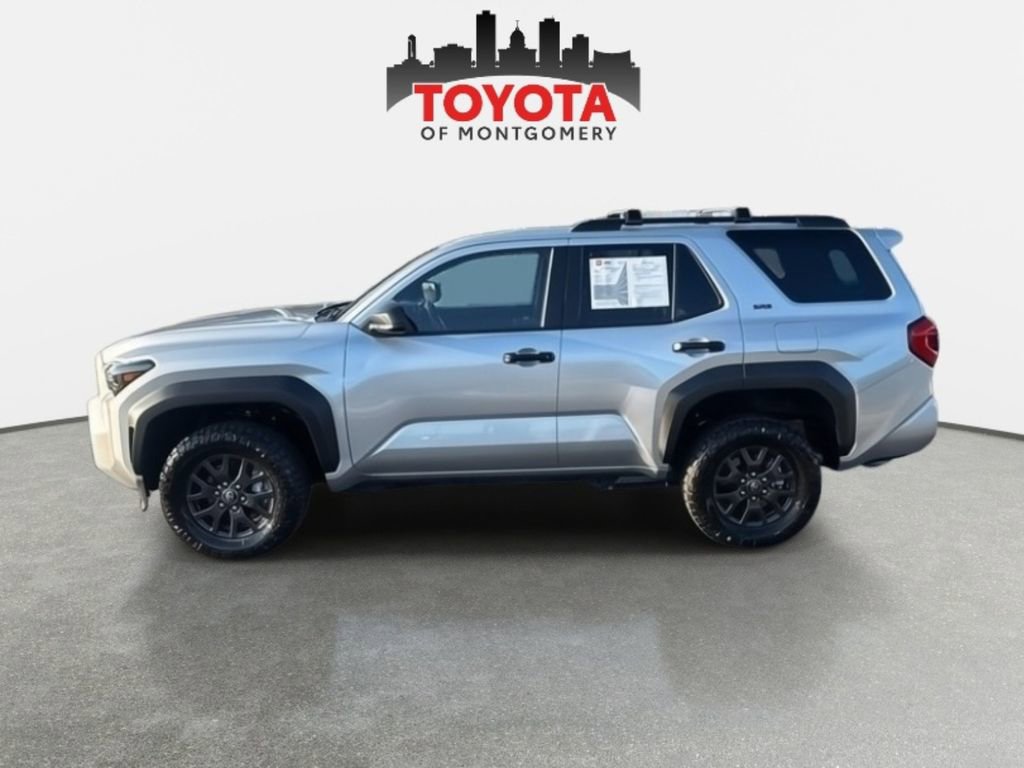 Used 2025 Toyota 4Runner SR5 image 3
