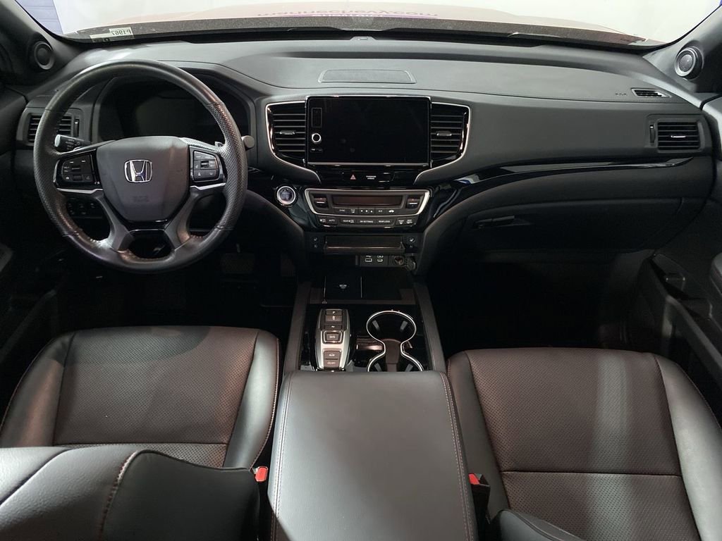 Used 2025 Honda Ridgeline Black Edition image 26