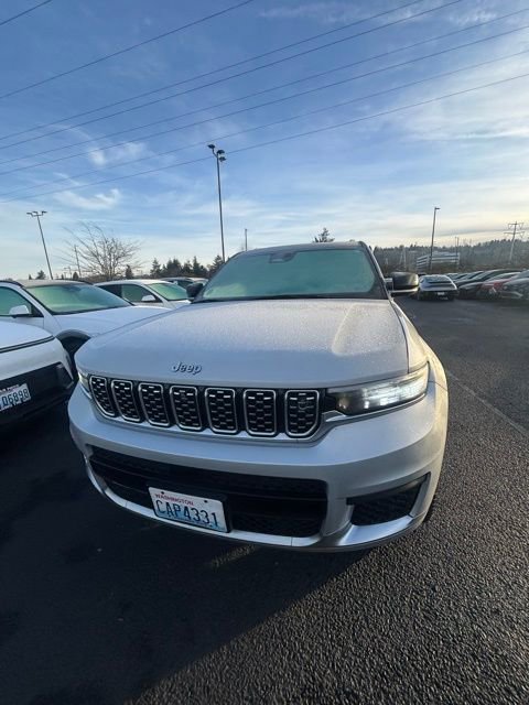 Used 2021 Jeep Grand Cherokee L Summit image 2