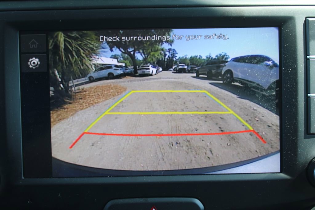 Certified 2025 Kia Soul LX w/ LX Technology Package image 43