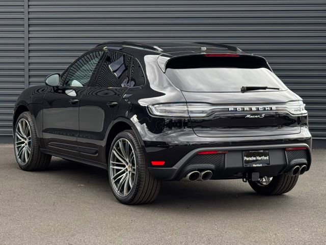 New 2026 Porsche Macan S image 3