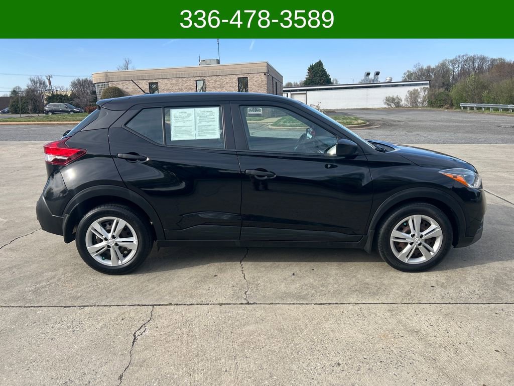 Used 2020 Nissan Kicks S FWD image 6