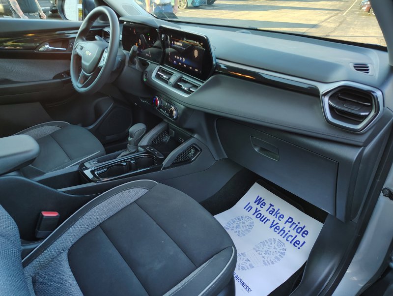 Certified 2024 Chevrolet TrailBlazer LS FWD image 18