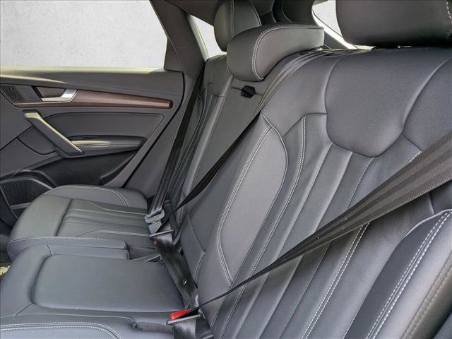 Certified 2023 Audi Q5 2.0T Premium Plus w/ Premium Plus Package AWD/4WD image 16