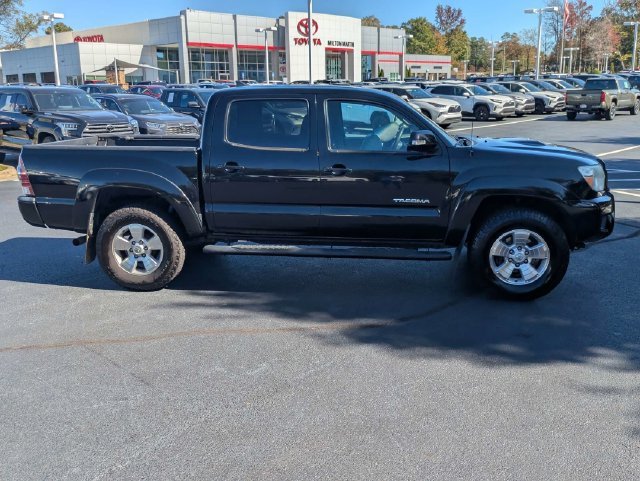 Used 2015 Toyota Tacoma 4x4 Double Cab w/ TRD Sport Package image 7