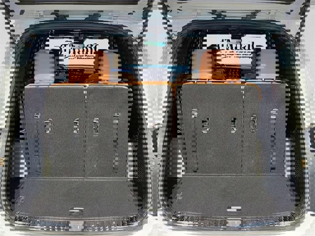 Used 2024 Kia Telluride SX Prestige X-Line image 12