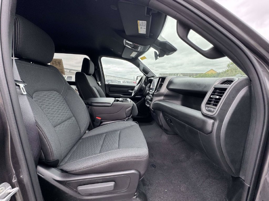 Used 2026 RAM 1500 Warlock AWD/4WD image 13