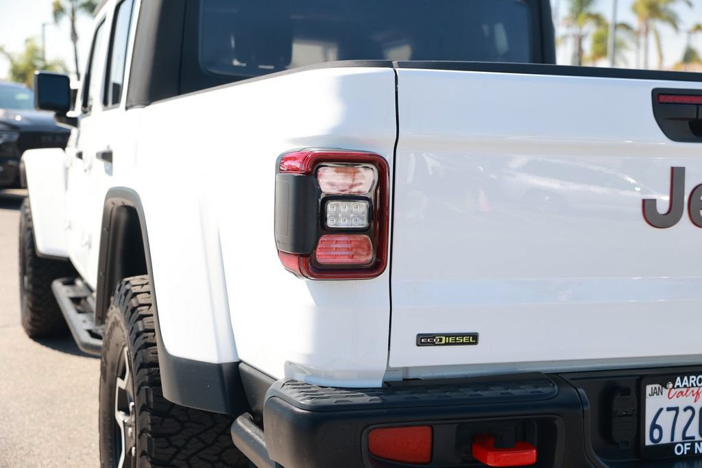 Used 2021 Jeep Gladiator Rubicon AWD/4WD image 16