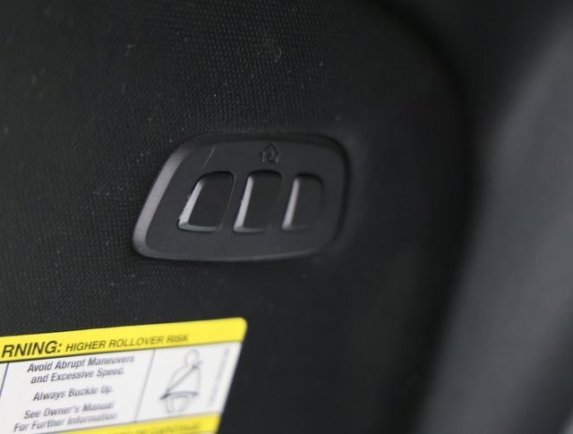 Used 2023 Ford F250 Lariat w/ Chrome Package image 27