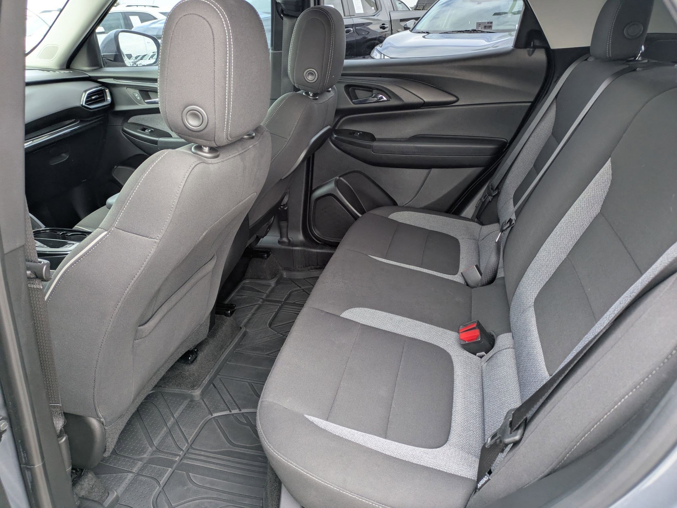 Certified 2022 Chevrolet TrailBlazer LT w/ LPO, Blackout Package image 13