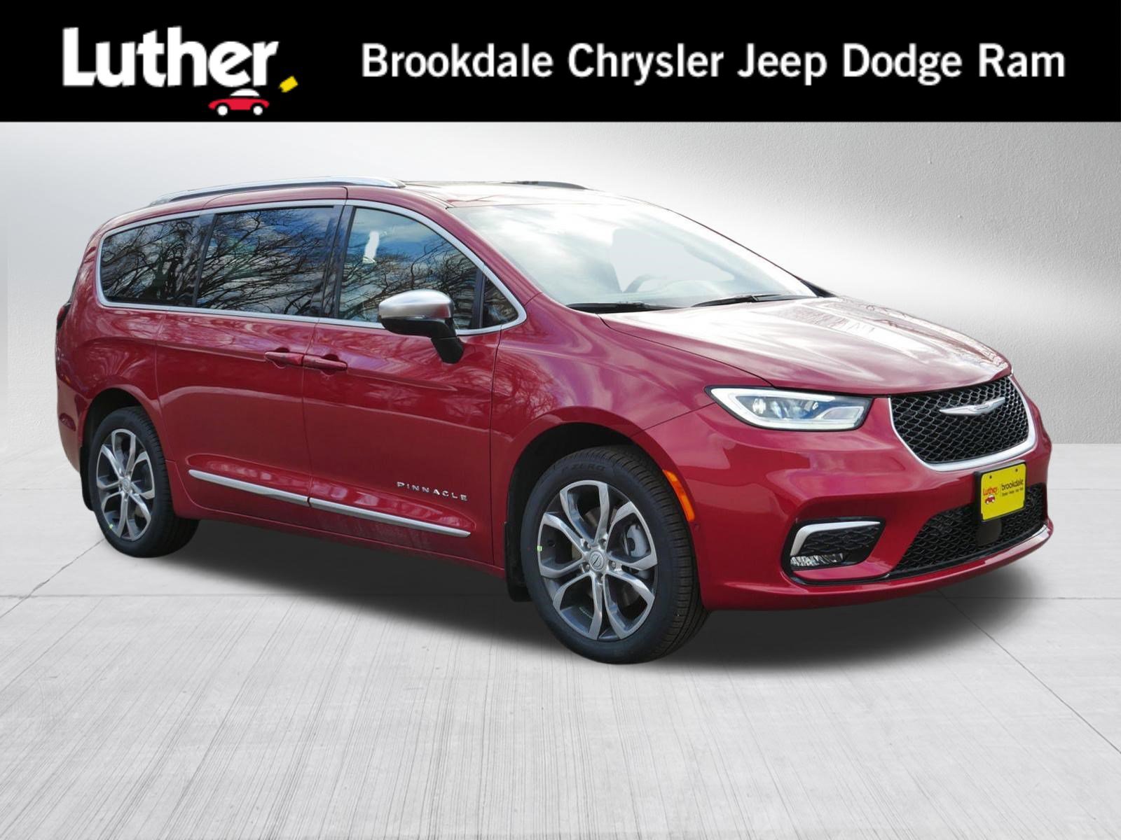 New 2026 Chrysler Pacifica Pinnacle