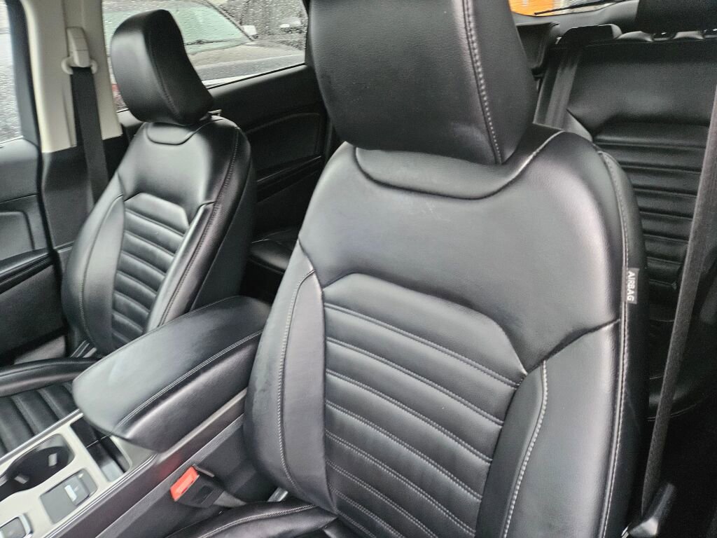 Used 2022 Ford Edge SEL image 20