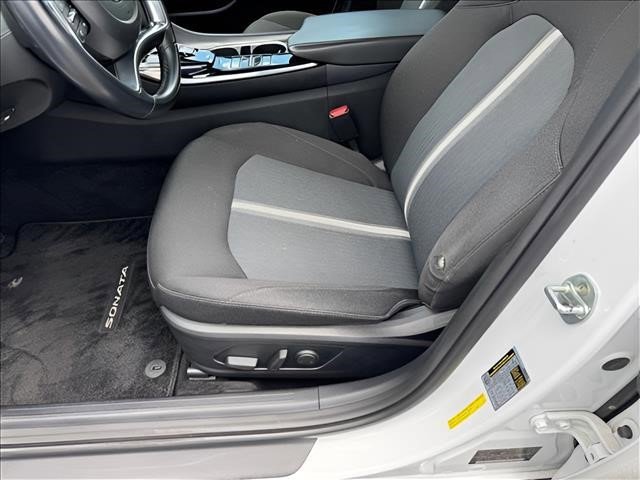 Used 2020 Hyundai Sonata SEL w/ Convenience + Sunroof Package FWD image 6