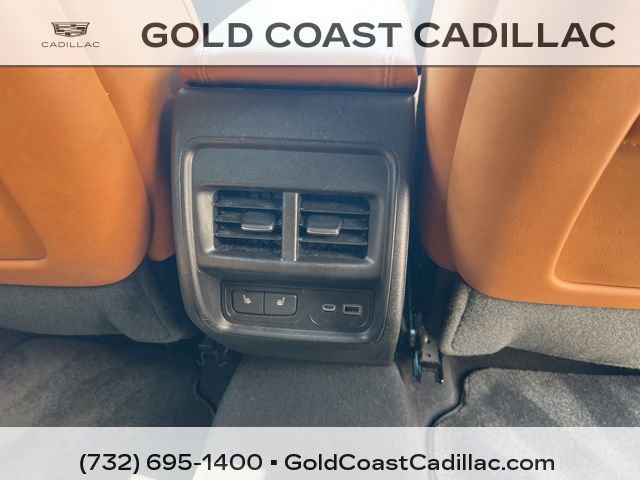 Used 2019 Cadillac XT4 Premium Luxury AWD/4WD image 9