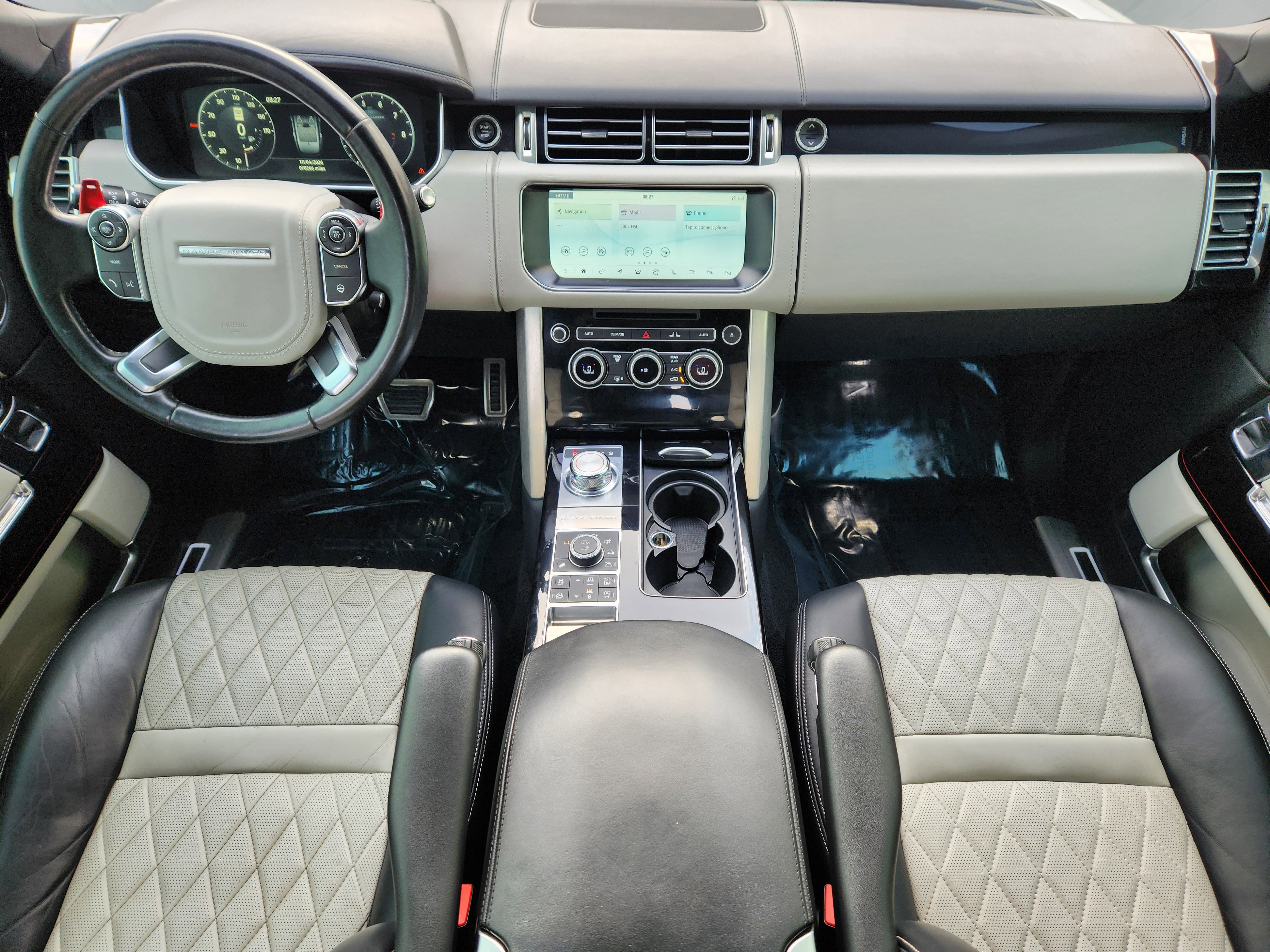 Used 2017 Land Rover Range Rover SV Autobiography Dynamic image 27