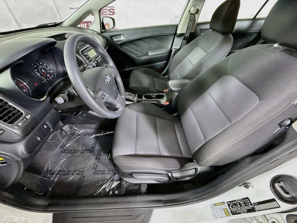 Used 2018 Kia Forte LX FWD image 22