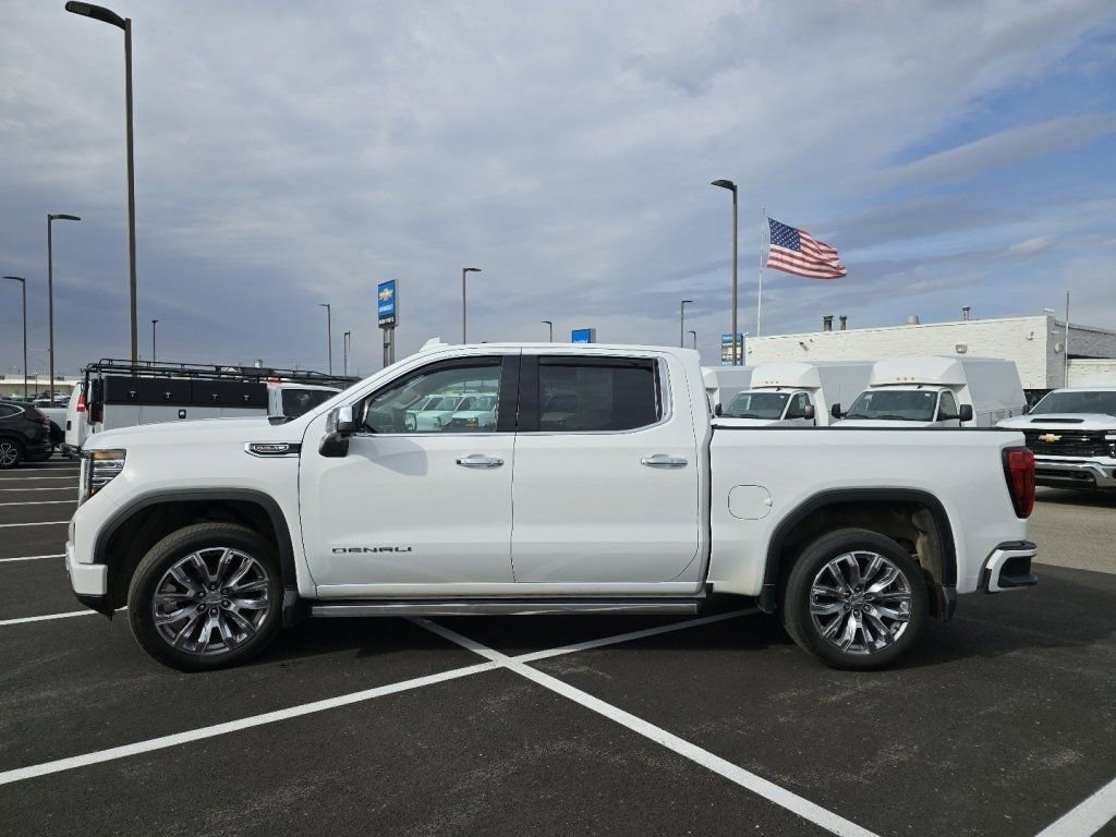 Used 2022 GMC Sierra 1500 Denali w/ Denali Reserve Package AWD/4WD image 11