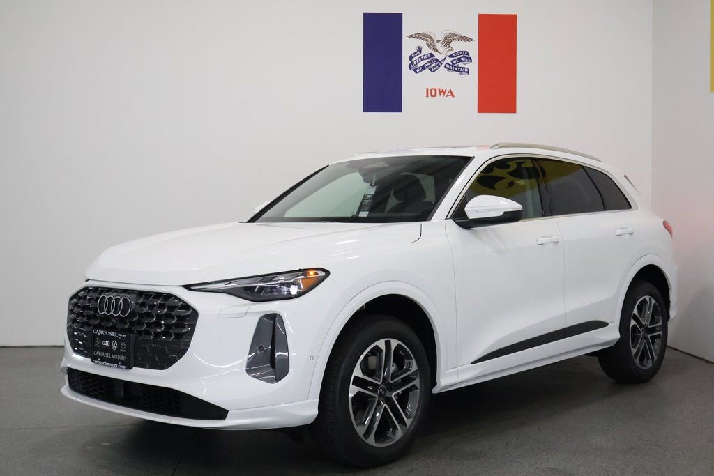 New 2025 Audi Q5 Premium w/ Convenience Package image 8