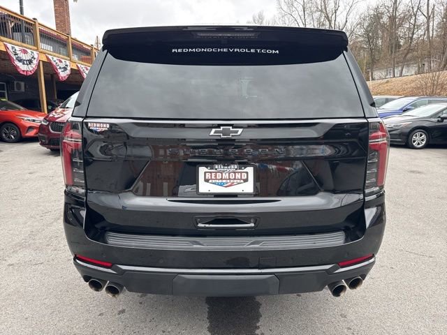 Used 2025 Chevrolet Suburban Z71 image 7
