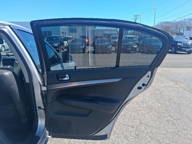 Used 2013 INFINITI G37 x w/ Premium Pkg AWD/4WD image 21