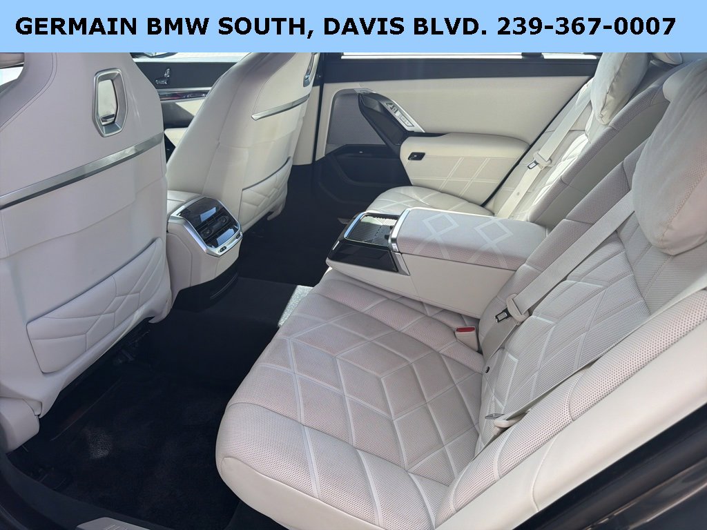 Certified 2023 BMW 760i xDrive w/ Executive Package image 22